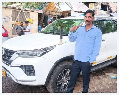 taxi services in Delhi